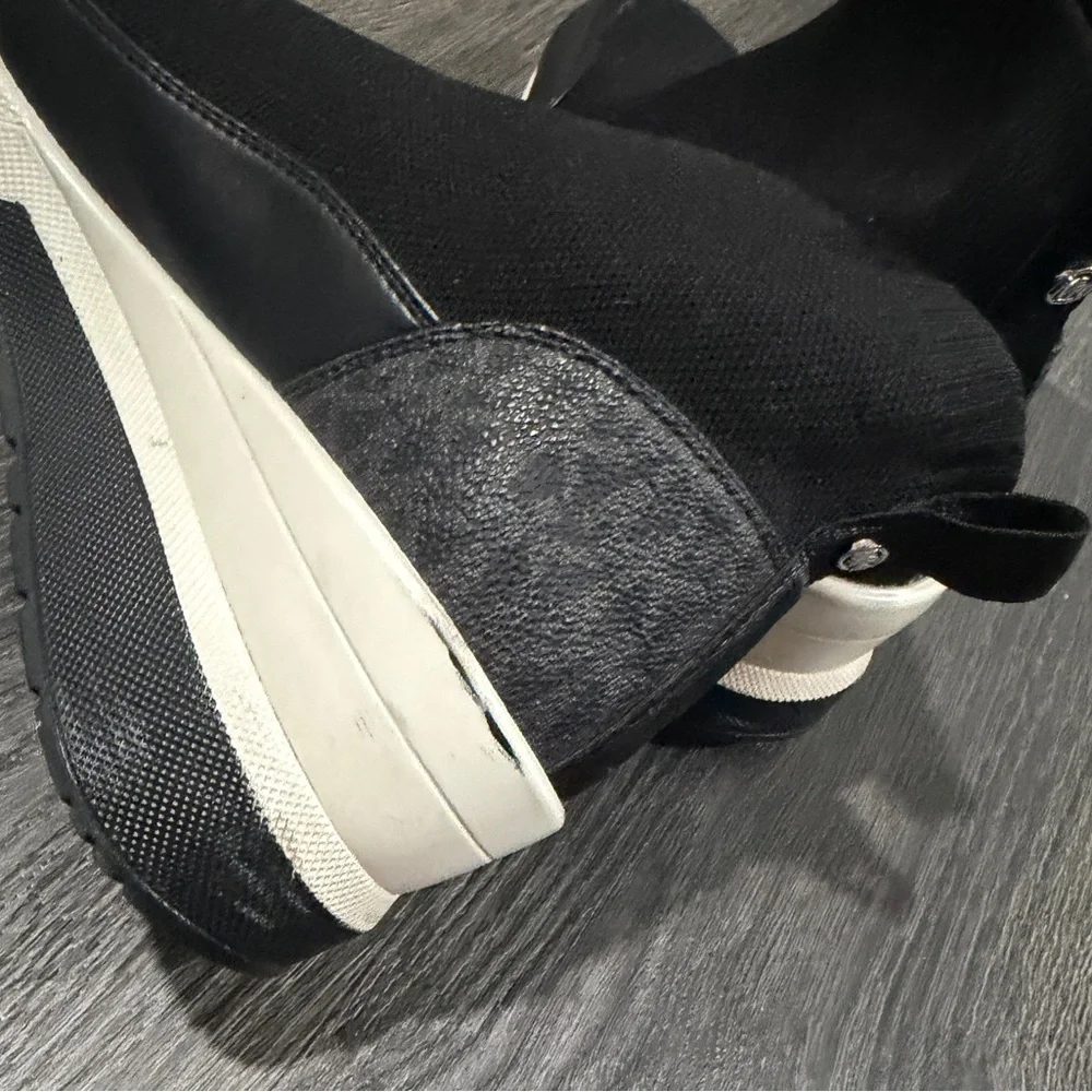 Michael Kors Black and White Slip-On Sneakers - Picture 6 of 8